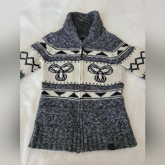 Aritzia Tna Lambswool Cardigan - Picture 2 of 8